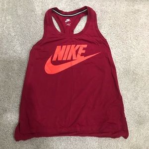 SOLD | Nike | Women’s Racer Back Tank Top Small